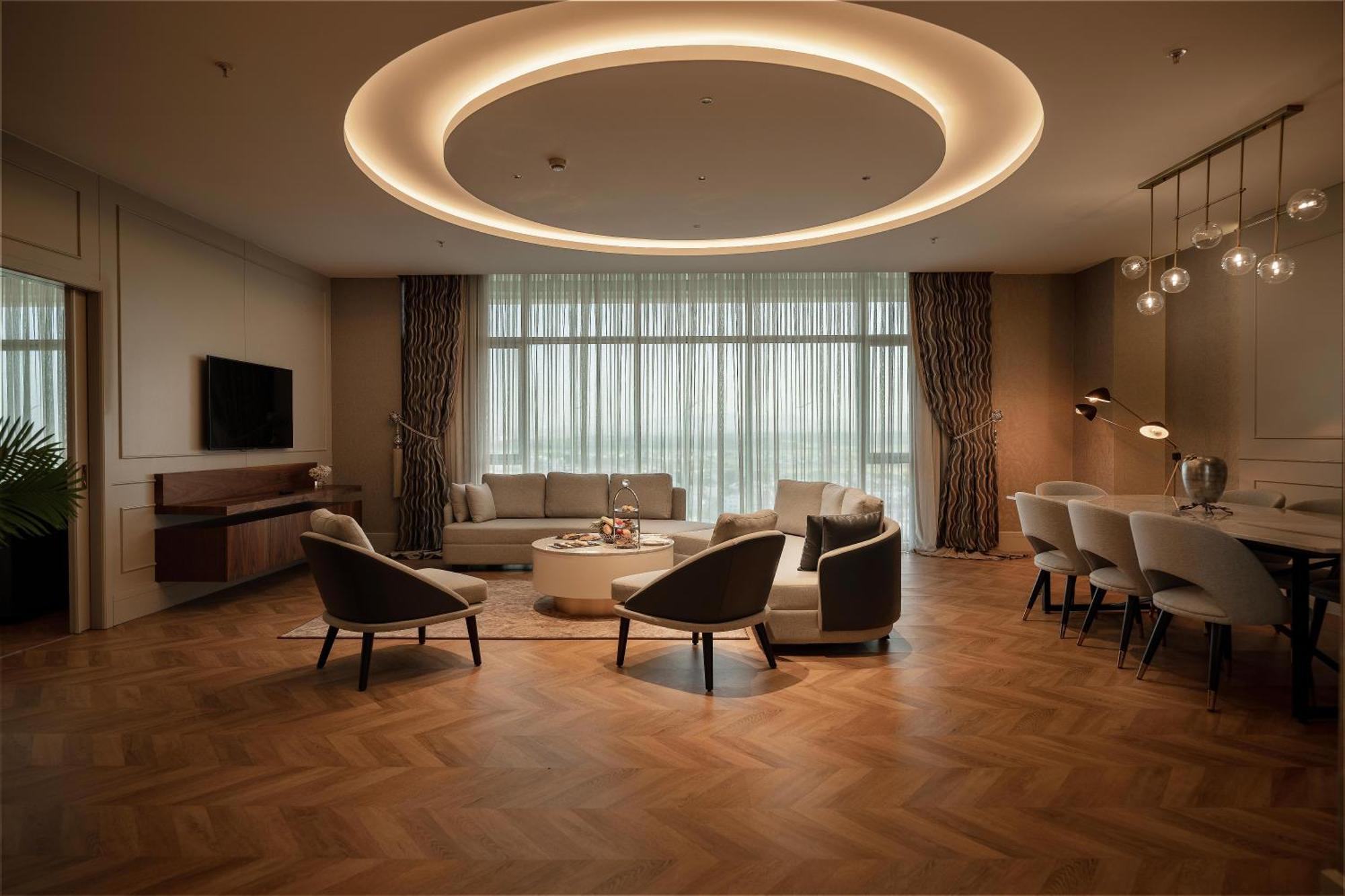 Concorde Tower Hotel & Casino Nicosia Eksteriør billede A living room in a luxury apartment