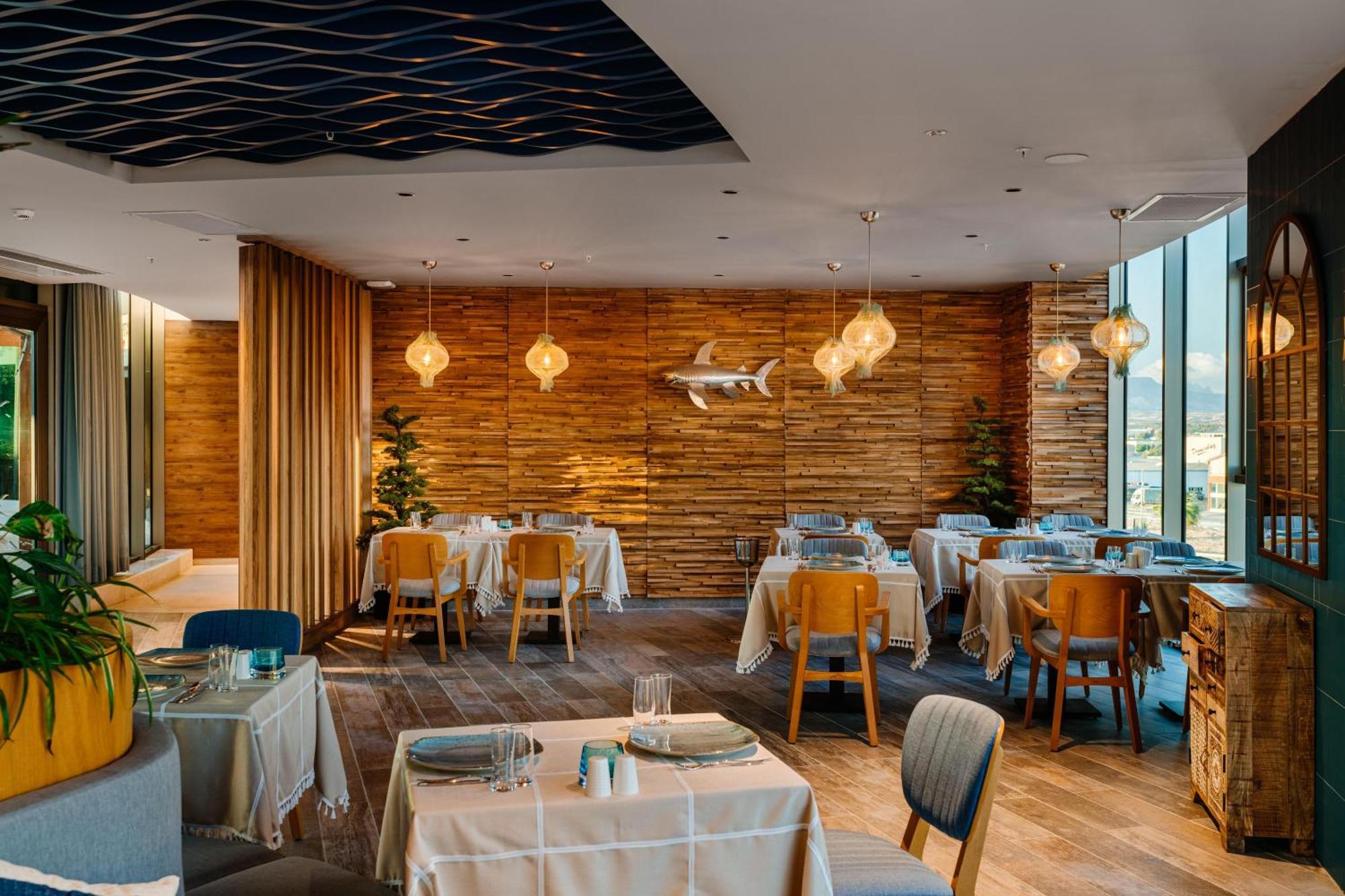 Concorde Tower Hotel & Casino Nicosia Eksteriør billede Restaurant